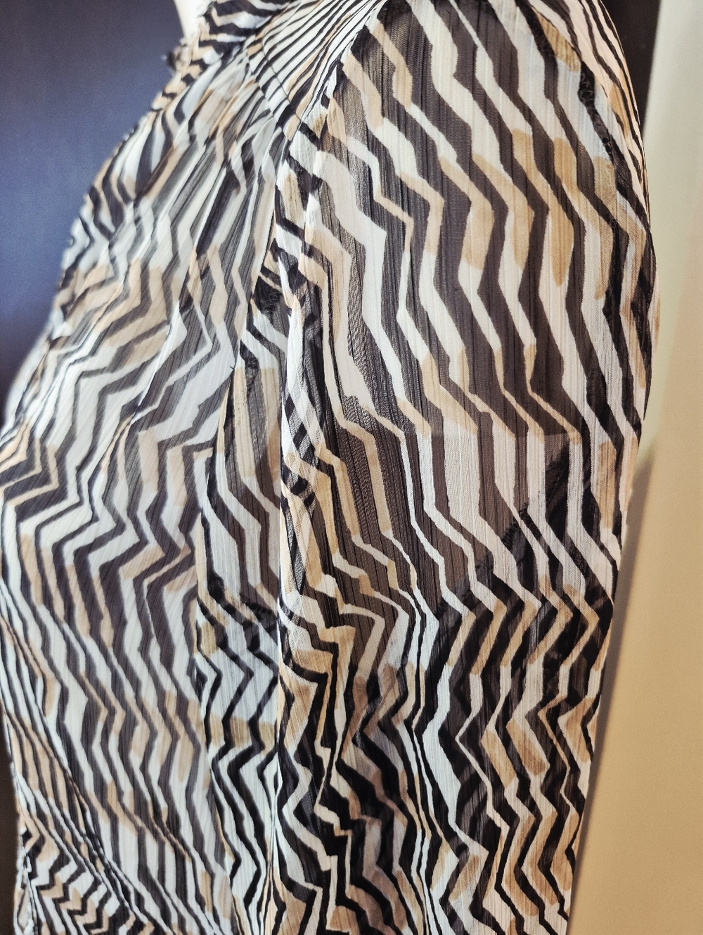 Marxk Laurel Black & White Zigzag V-Neck Long Sleeve Dress Size 36 Euro - Picture 3 of 7